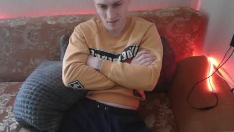 Johnny online show from February 10, 5:03 am