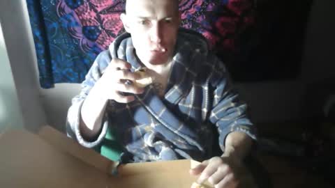 Johnny online show from October 1, 3:51 pm