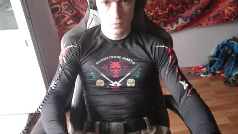 Johnny online show from November 1, 9:22 am