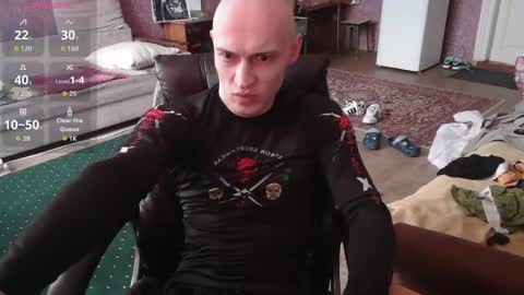 Johnny online show from April 7, 6:25 am