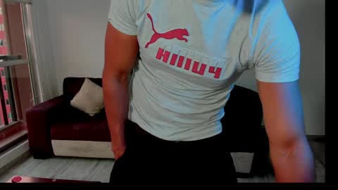 Johnny online show from December 6, 10:30 pm