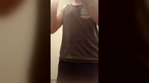 johnny_yaa online show from July 8, 10:53 am