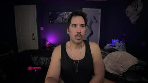 Snapshot of johnnyfromspace chatting on April 3, 4:21 am Johnny from Space online show from April 3, 4:21 am