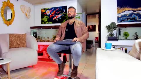 Snapshot of johnnygrayson_ chatting on March 2, 10:05 pm JOHNNY online show from March 2, 10:05 pm