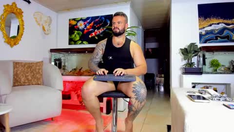 Snapshot of johnnygrayson_ chatting on March 3, 1:10 am JOHNNY online show from March 3, 1:10 am