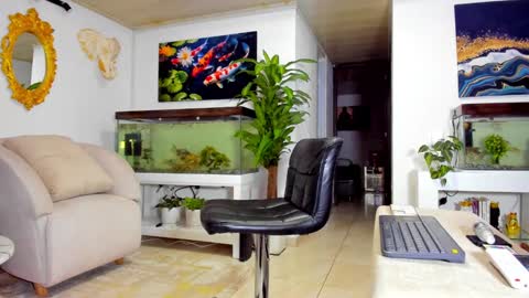 Snapshot of johnnygrayson_ chatting on March 4, 2:17 am JOHNNY online show from March 4, 2:17 am