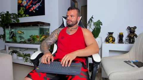 Snapshot of johnnygrayson_ chatting on September 24, 11:30 pm JOHNNY online show from September 24, 11:30 pm