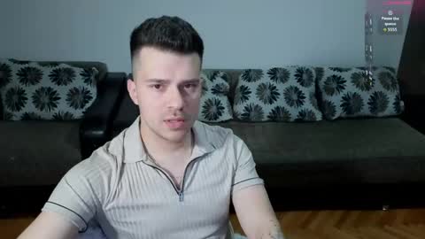 Johnny online show from April 8, 8:09 pm