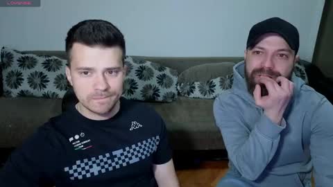 Johnny online show from April 22, 6:20 pm