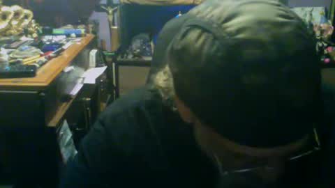 johnnyshung1 online show from September 14, 6:12 am