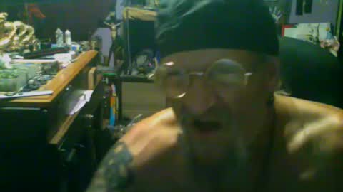 johnnyshung1 online show from September 25, 6:39 am