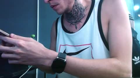 johnsonisaac94  online show from December 6, 4:47 am