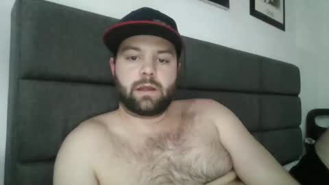 johny28287 online show from October 18, 5:25 pm