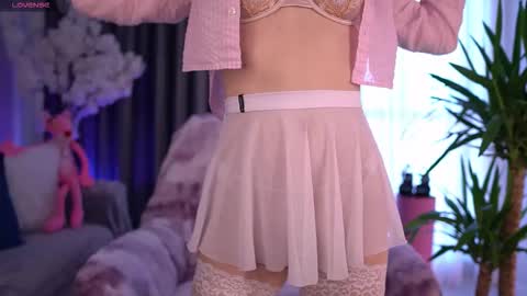 Paula online show from November 29, 8:50 am