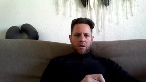 jojo19844 online show from March 11, 9:26 am