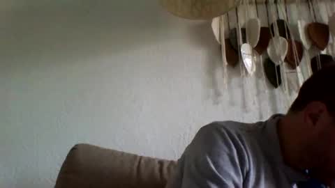 jojo19844 online show from April 22, 8:17 am