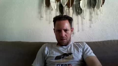 Snapshot of jojo19844 chatting on April 29, 10:52 am jojo19844 online show from April 29, 10:52 am
