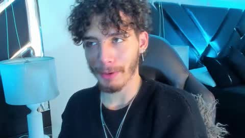 jojobraando online show from December 4, 2:48 pm