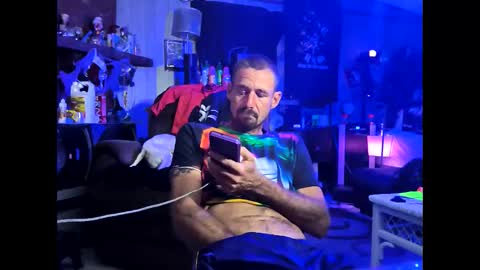 Snapshot of jokathegemini chatting on February 25, 7:09 am JokatheGemini online show from February 25, 7:09 am