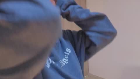 Snapshot of jolie_lov chatting on October 20, 1:11 pm jolie_lov online show from October 20, 1:11 pm