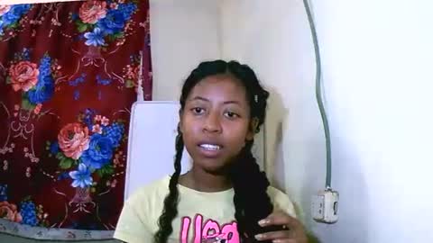 Snapshot of joliekah27 chatting on January 26, 4:20 am joliekah27 online show from January 26, 4:20 am