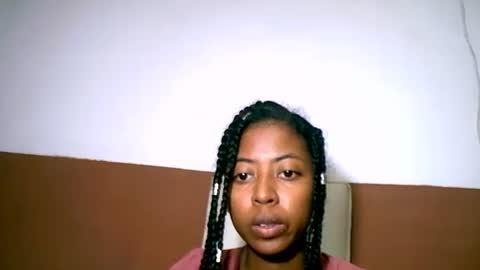 Snapshot of joliekah27 chatting on February 23, 3:24 am joliekah27 online show from February 23, 3:24 am