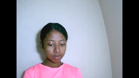 joliekah27 online show from November 3, 8:59 am