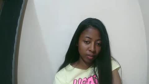 joliekah27 online show from December 20, 5:47 am