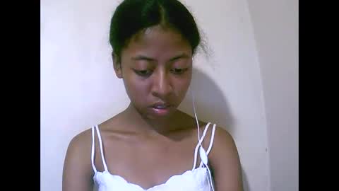 joliekah27 online show from April 23, 12:29 pm