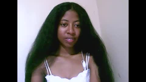 joliekah27 online show from April 24, 5:54 am