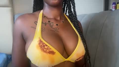 Snapshot of jolly_pretty chatting on September 12, 7:08 am jolly_pretty online show from September 12, 7:08 am