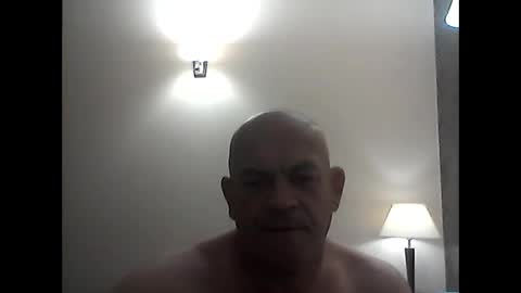jolmasz30 online show from May 25, 7:09 pm