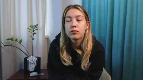 Viola online show from September 14, 11:09 am