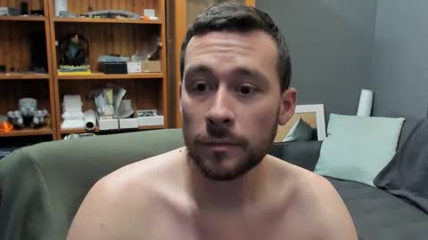 jonadams805 online show from December 16, 5:45 am