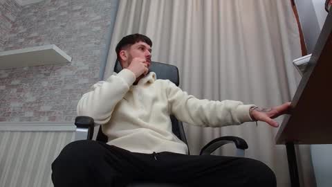 JonahShaw online show from October 11, 4:12 am