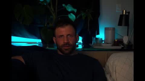 Jon Aries online show from March 3, 9:21 pm