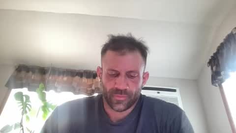 Jon Aries online show from April 24, 6:32 pm