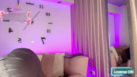 Jonas  online show from March 10, 4:50 am