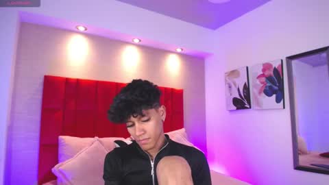 Jonas  online show from March 29, 5:07 am