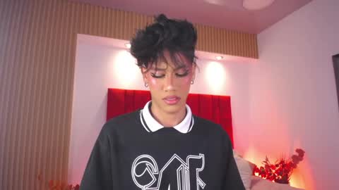 Jonas  online show from April 25, 4:48 am