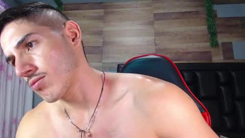 jonathancast08 online show from March 11, 1:12 pm