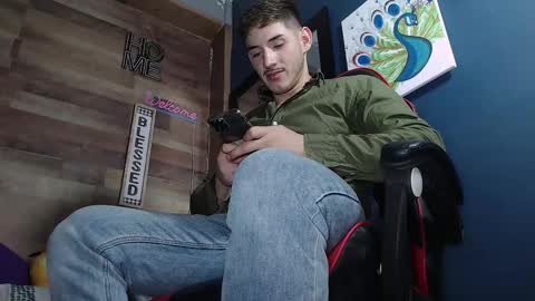 jonathancast08 online show from October 1, 1:00 am