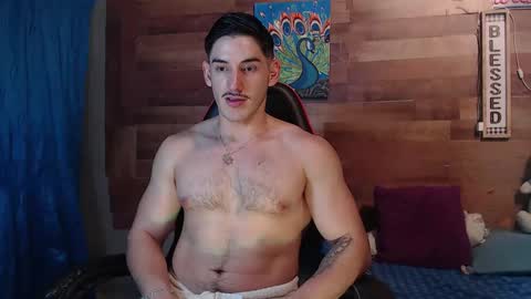 jonathancast08 online show from November 22, 7:13 pm