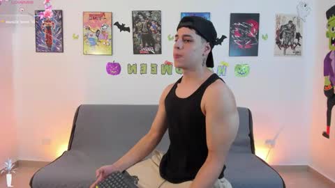 Instagram jonathanfit14 online show from October 24, 8:49 pm