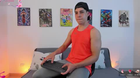 Instagram jonathanfit14 online show from January 10, 9:41 pm