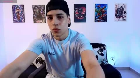 Instagram jonathanfit14 online show from April 23, 11:51 pm