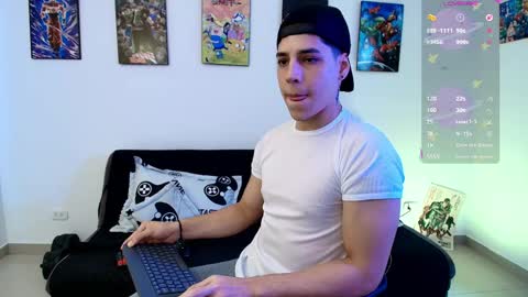 Snapshot of jonathanjoestar_ chatting on May 15, 8:49 pm Instagram jonathanfit14 online show from May 15, 8:49 pm