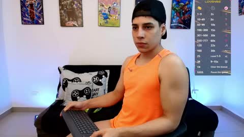 Snapshot of jonathanjoestar_ chatting on May 26, 10:17 pm Instagram jonathanfit14 online show from May 26, 10:17 pm
