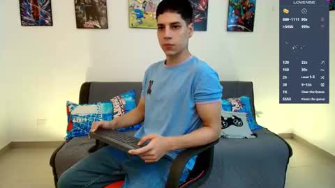 Snapshot of jonathanjoestar_ chatting on June 19, 8:45 pm Instagram jonathanfit14 online show from June 19, 8:45 pm