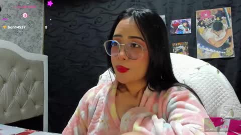 Snapshot of jonathanrwick chatting on December 6, 3:19 am Janna online show from December 6, 3:19 am